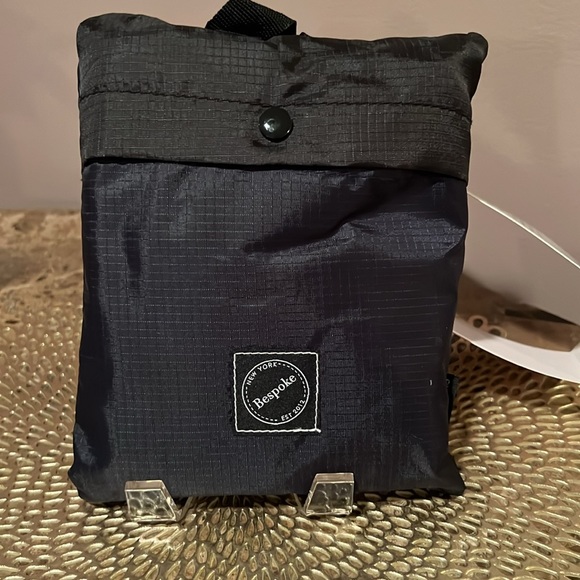 Bespoke Travel Essential Foldable Duffel XL - Picture 7 of 8